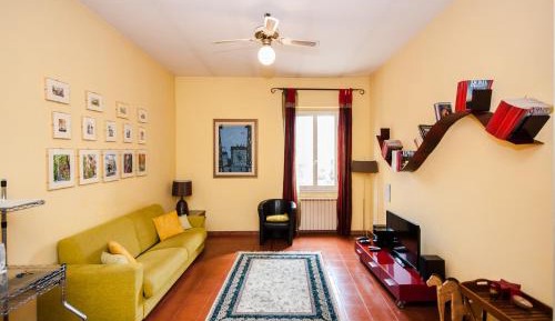 One-Bedroom Apartment with Terrace - Attic