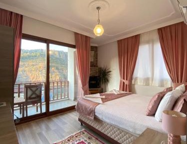 Queen Room with Balcony