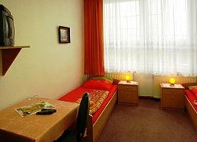 Twin Room with Shared Bathroom