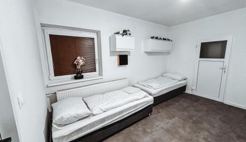 Standard Studio
