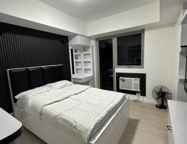 Standard Studio