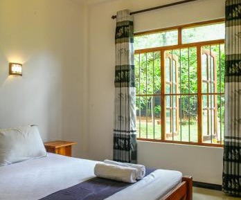 Deluxe Double Room with Shower