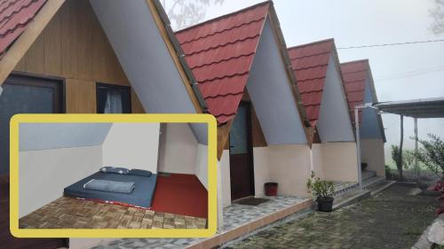 Single Room with Mountain View