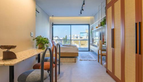 Studio Apartment with Balcony