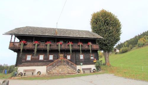 Two-Bedroom Holiday Home