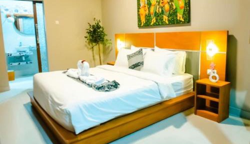 Double Room with Pool View