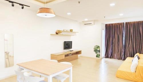 Two-Bedroom Deluxe Apartment with Garden View