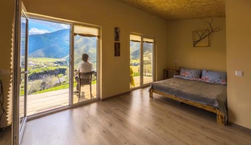 Triple Room with Mountain View