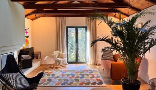 Apartment with Garden View