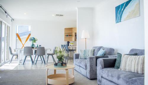 Three-Bedroom Vacation Home 