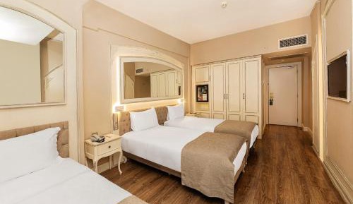Double or Twin Room with Extra Bed