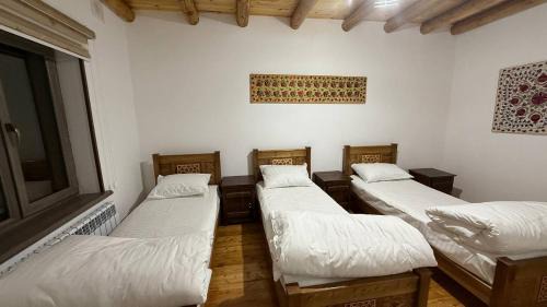 Triple Room with Mountain View