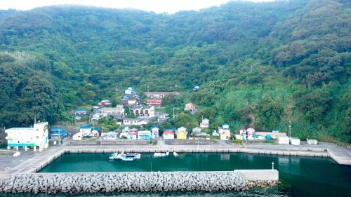 Quadruple Room with Shared Bathroom