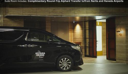 Connecting Suite with City View