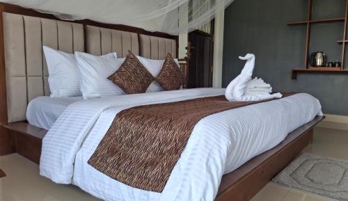 King Room with Balcony
