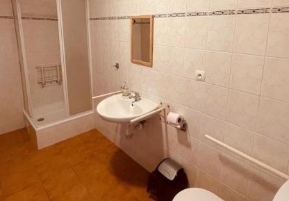 Single Room with Bathroom