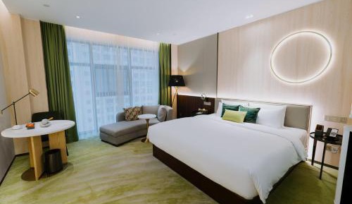King Room with Garden View