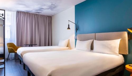 Standard Room With Three Single Beds