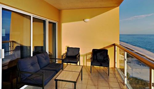 Two-Bedroom Apartment with Ocean View