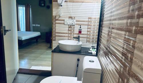 Double Room with Lake View