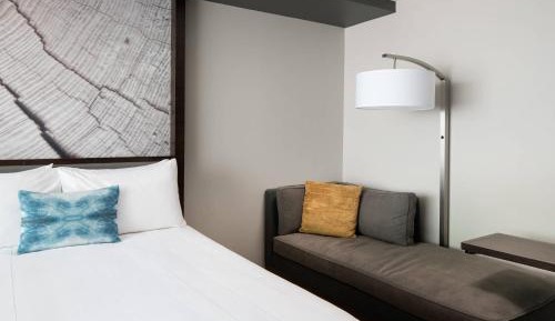 Queen Room with Two Queen Beds and River View