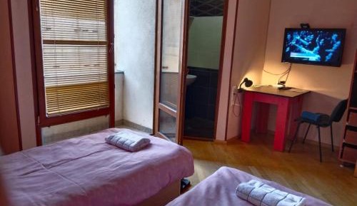 Twin Room with Bathroom