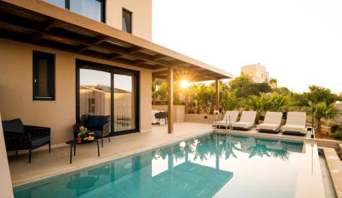 Luxury One-Bedroom Villa with Private Pool