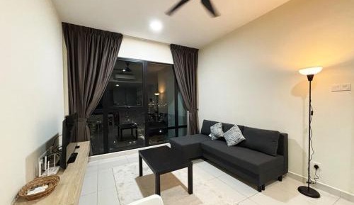 Two-Bedroom Apartment with City View