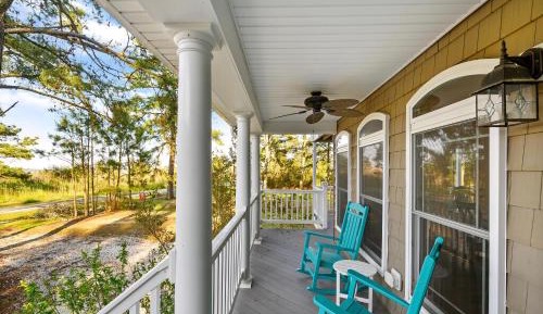 Three-Bedroom Holiday Home 