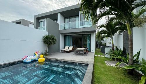 Villa with Private Pool