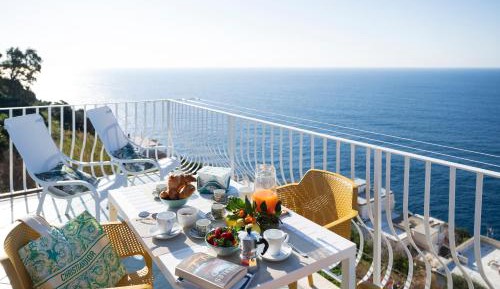 Two-Bedroom Superior Apartment