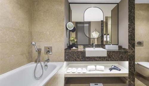 Superior Twin Room with Garden View