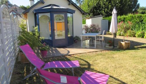 Holiday Home (2 adults)