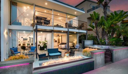 One-Bedroom Apartment - Oceanfront