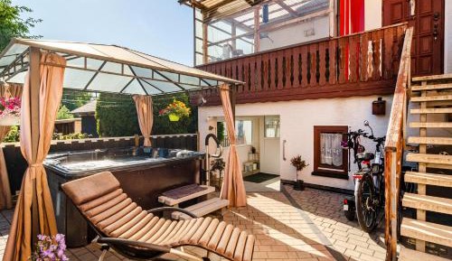 Superior One-Bedroom Apartment