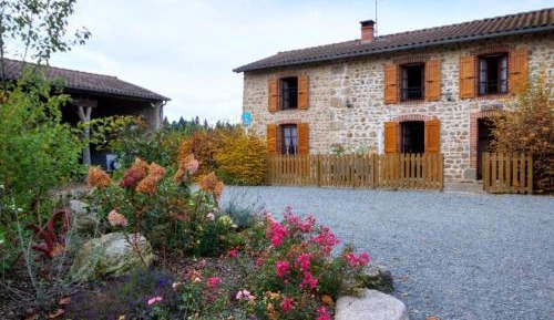 Holiday Home (6 Adults)