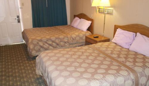 Double Room with Two Double Beds and Kitchenette