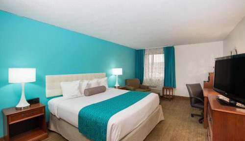 King Room - Disability Access - Non-Smoking