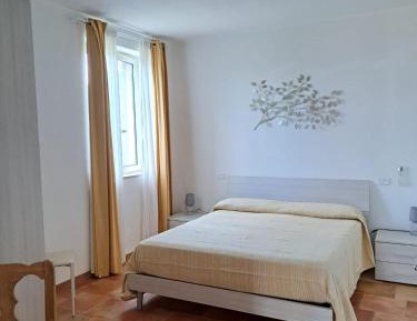 Apartment (4 Adults)