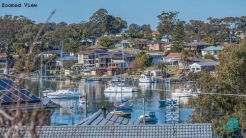 Three-Bedroom Holiday Home 