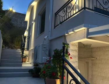 Two-Bedroom Apartment with Balcony