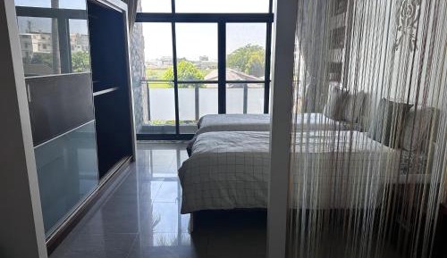 Twin Room with Shower