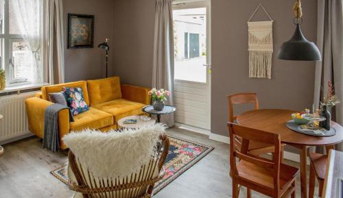 One-Bedroom Holiday Home