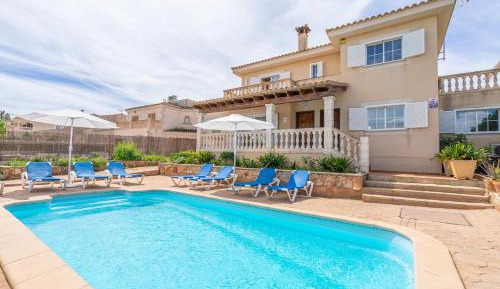 Villa with Private Pool