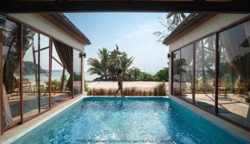 Deluxe Double Room with Balcony and Sea View