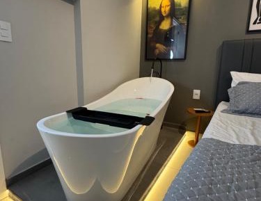 Superior One-Bedroom Apartment with Balcony