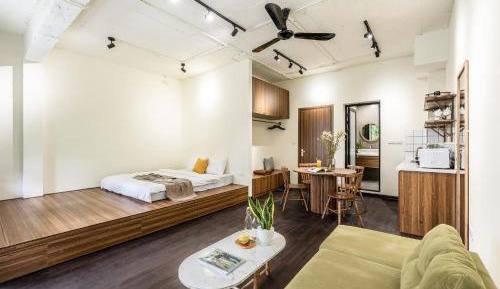 One-Bedroom Apartment