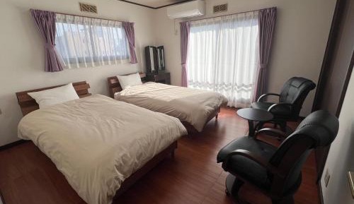Twin Room with Shared Bathroom