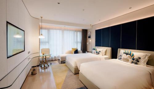 High Floor Standard Twin Room