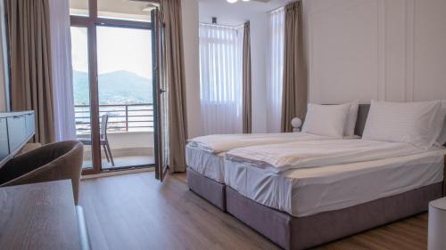 Deluxe Double or Twin Room with Balcony